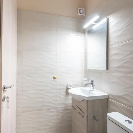 Apartment Monastiraki Metro St For 2 Persons *
